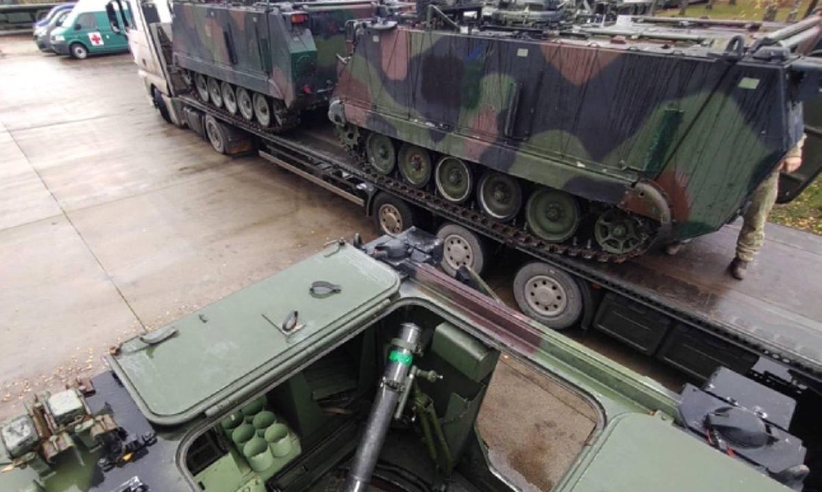 Украина получила от Литвы еще 12 бронетранспортеров М113